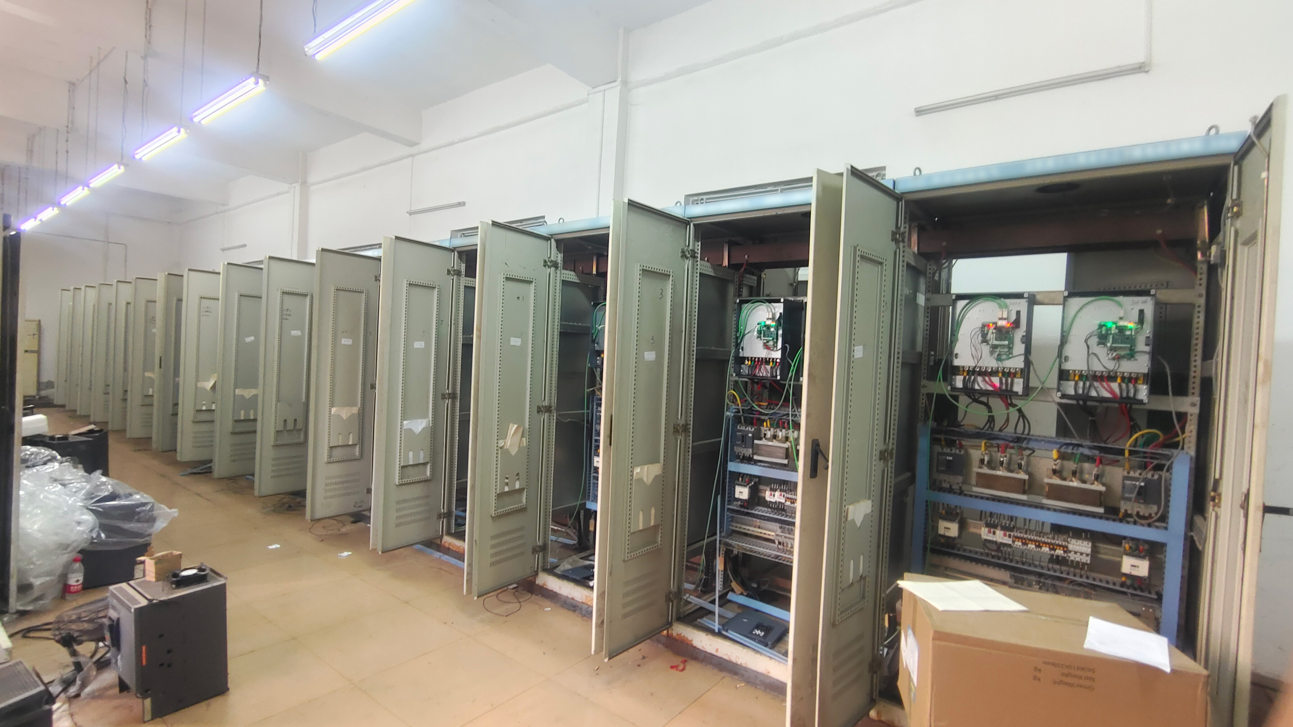 8868体育官网登录入口V9-H系列变频器:助力钢厂1250冷弯机组生产线“焕新升级”! 8868体育官网登录入口V9-H系列变频器:助力钢厂1250冷弯机组生产线“焕新升级”!